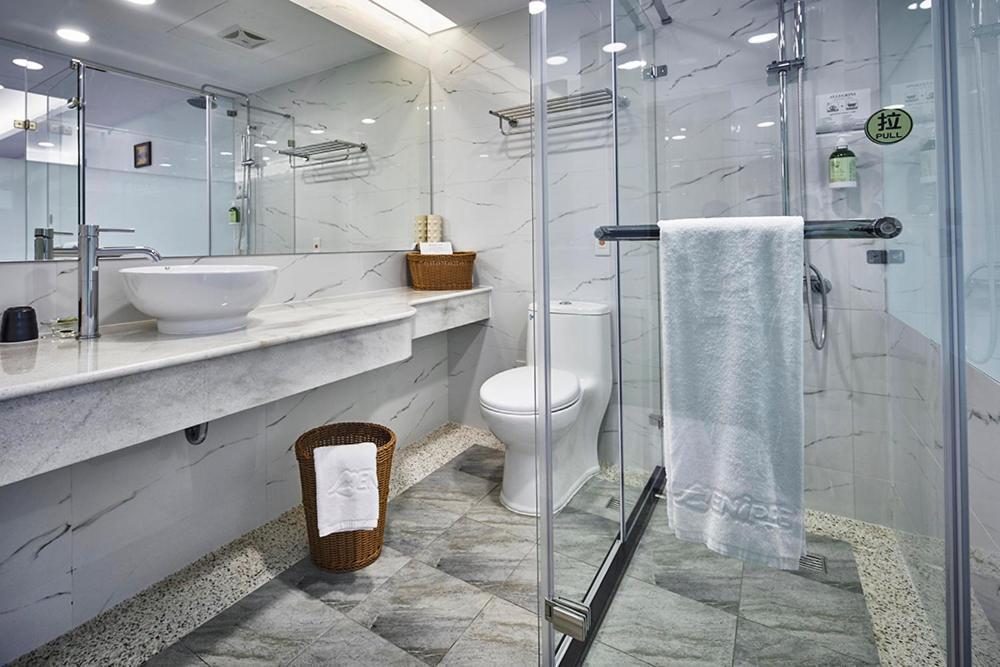 Menippe Hotel Kaohsiung Bilik gambar