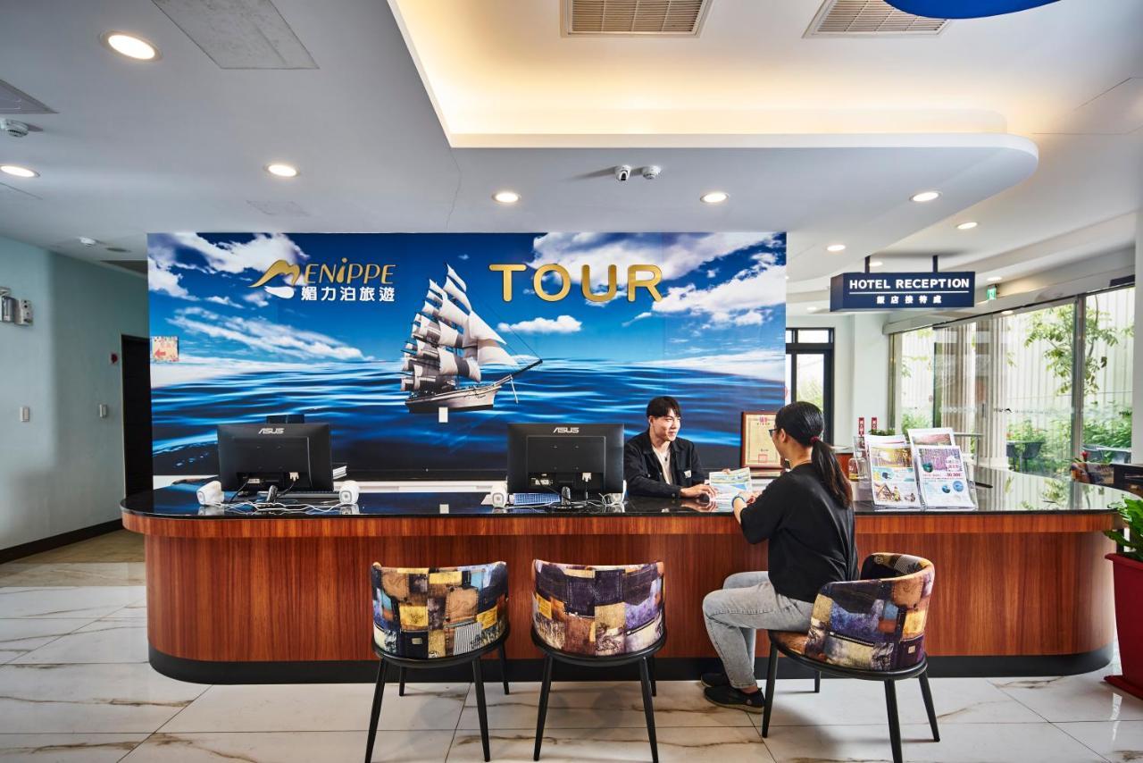 Menippe Hotel Kaohsiung Luaran gambar